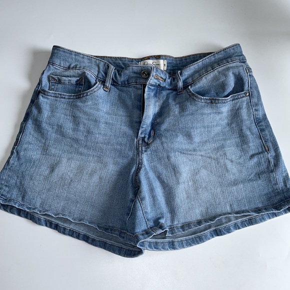 Jessica Simpson Low Rise Forever Short Shorts Blue  Denim Jean - Picture 2 of 11